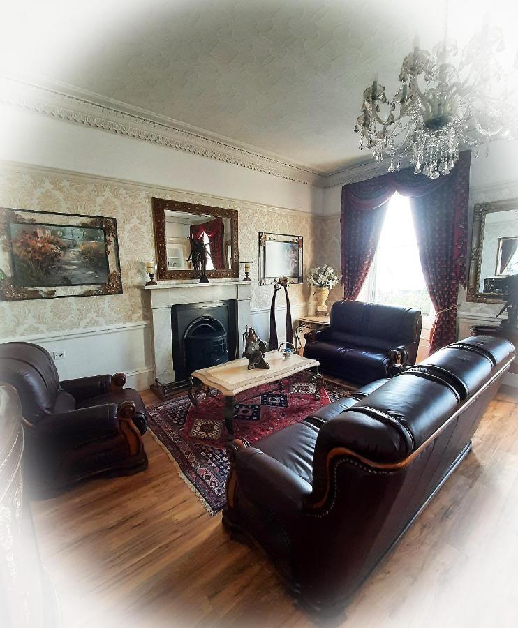Highlander House Boutique Hotel Ротсей Екстериор снимка