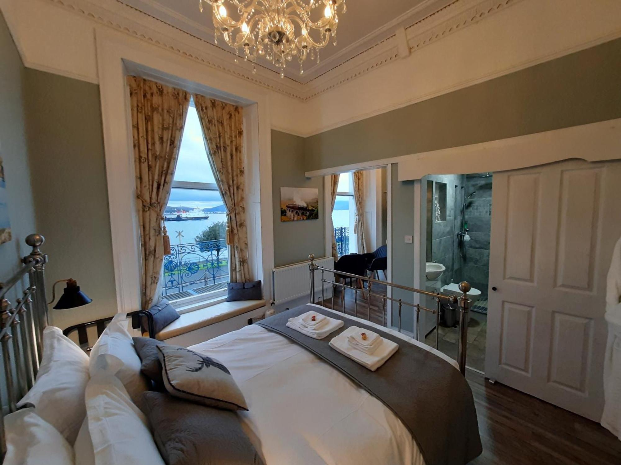 Highlander House Boutique Hotel Ротсей Екстериор снимка